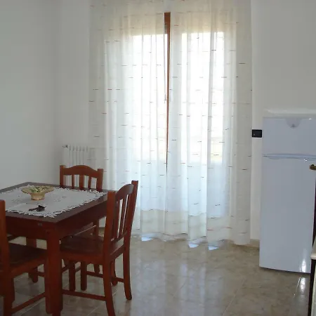 Ferienhaus Bilocale Via E. D'amore