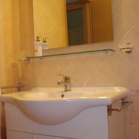 Bilocale Via E. D'amore * Acquarica del Capo