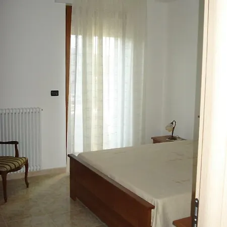 Bilocale Via E. D'amore Ferienhaus *