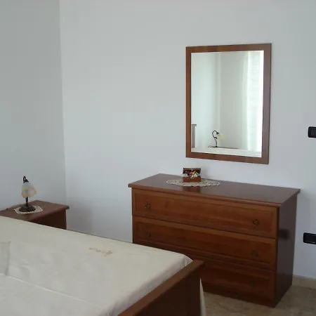 Bilocale Via E. D'amore Ferienhaus *